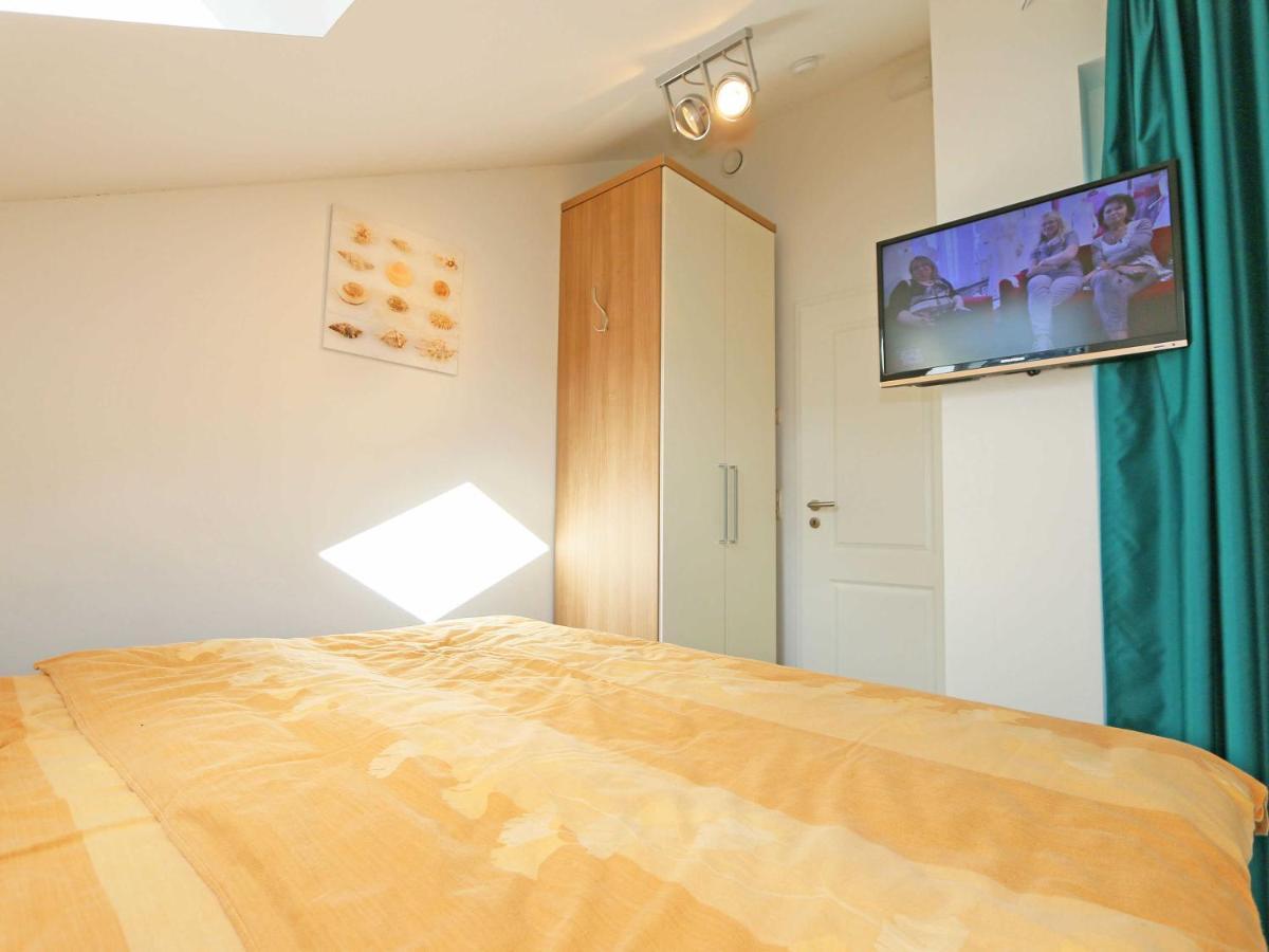 Strandvilla Baabe - Wg 12 Mit Meerblick, Kamin, Sauna, Whirlpool Exterior foto